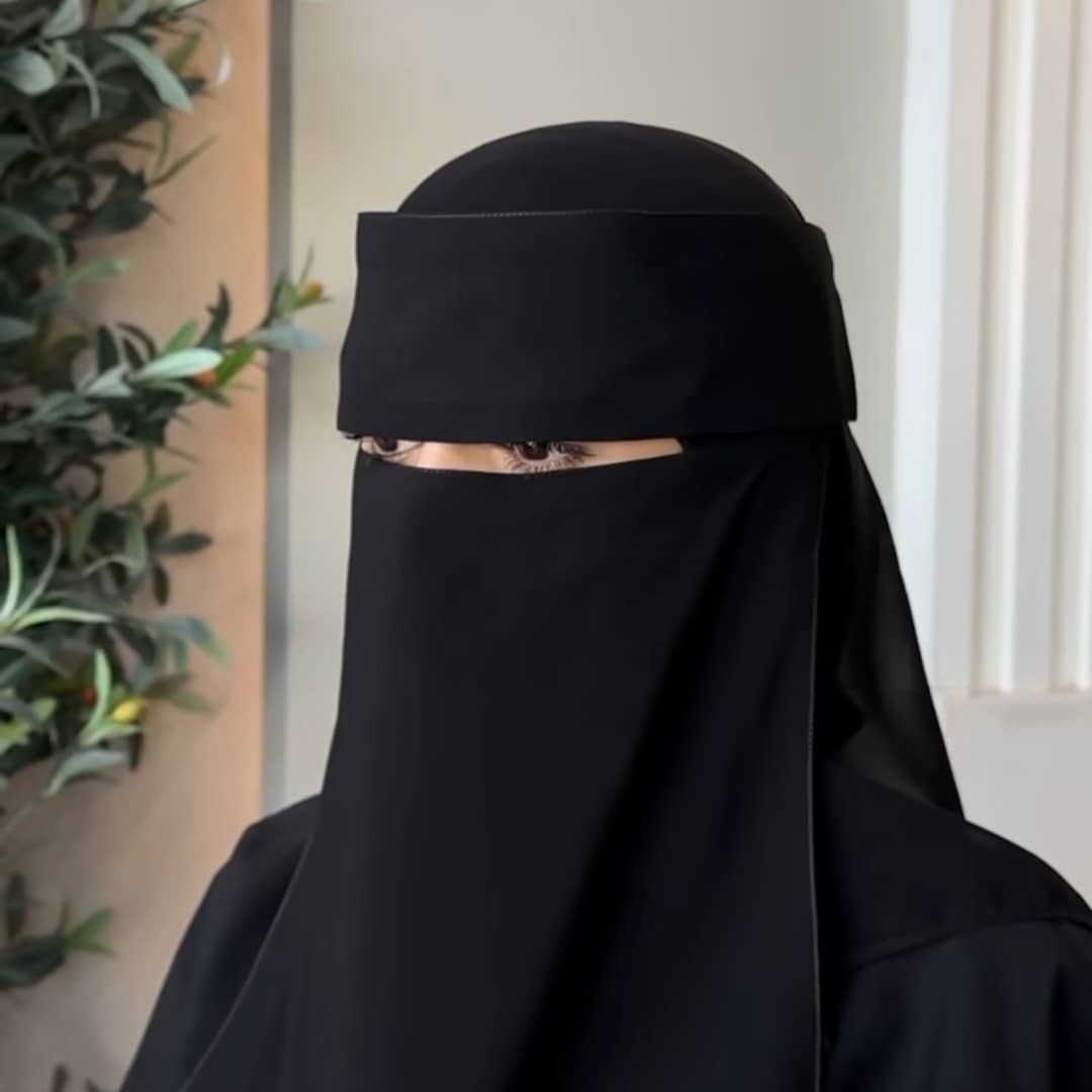 فهیمه عزیزی